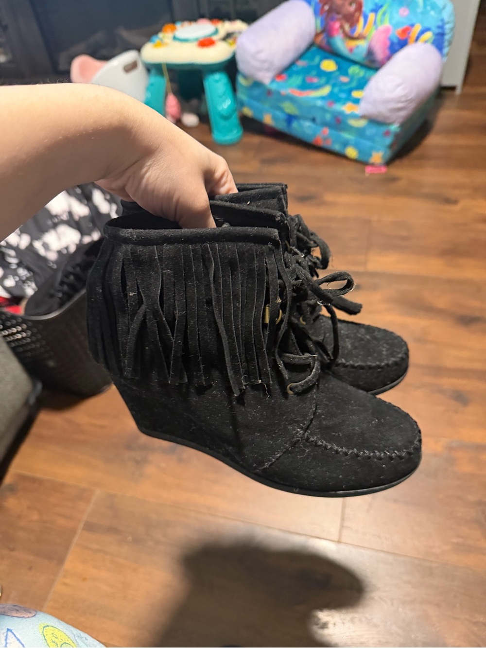Source Unknown Black Fringe Lace-Up Wedge Ankle Boots
